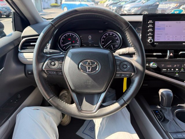 Used 2023 Toyota Camry SE AWD/4WD image 12