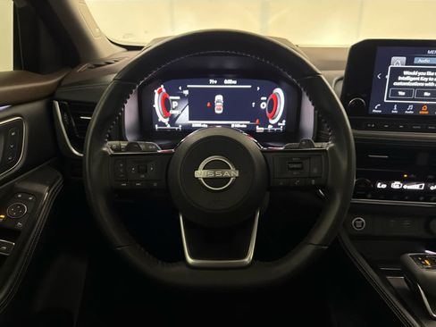 Certified 2023 Nissan Rogue Platinum w/ Platinum Premium Package AWD/4WD image 17