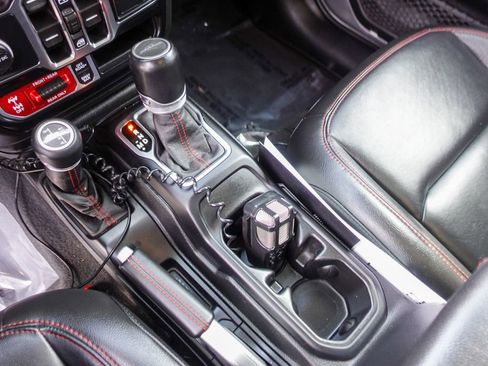 Used 2021 Jeep Gladiator Rubicon image 22