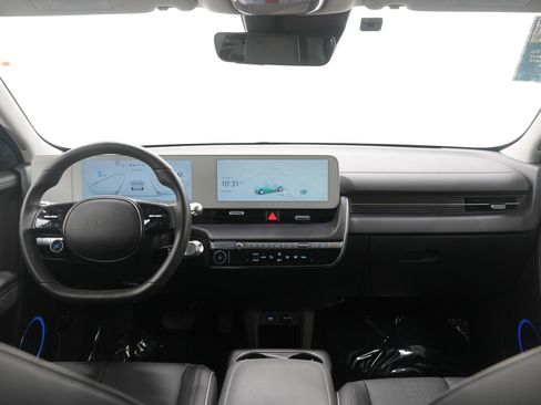 Used 2023 Hyundai Ioniq 5 SEL image 13