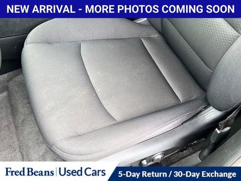 Used 2024 Chevrolet Malibu LT FWD image 2