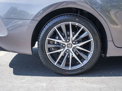 Used 2024 Toyota Camry XLE w/ Navigation Package FWD image 8