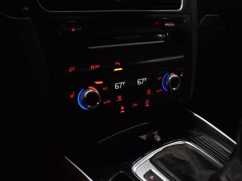 Used 2015 Audi Q5 2.0T Premium Plus w/ Technology Package image 22