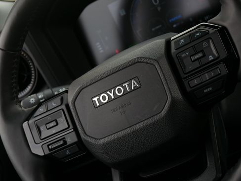 Used 2025 Toyota Land Cruiser 1958 AWD/4WD image 27