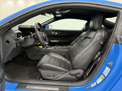 Used 2024 Ford Mustang GT Premium image 16