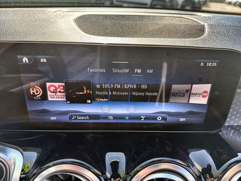 Used 2024 Mercedes-Benz GLB 250 4MATIC w/ Driver Assistance Package image 12