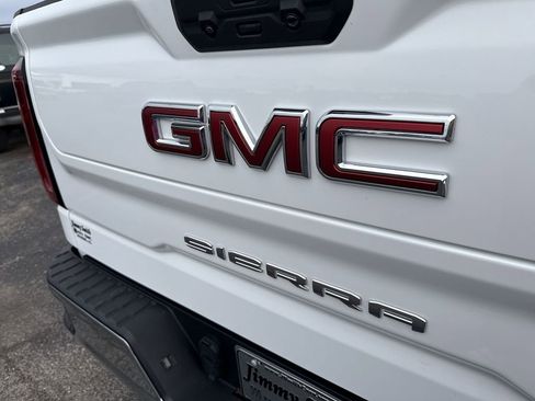 Used 2024 GMC Sierra 1500 SLT image 38