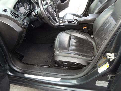 Used 2014 Buick Regal image 13