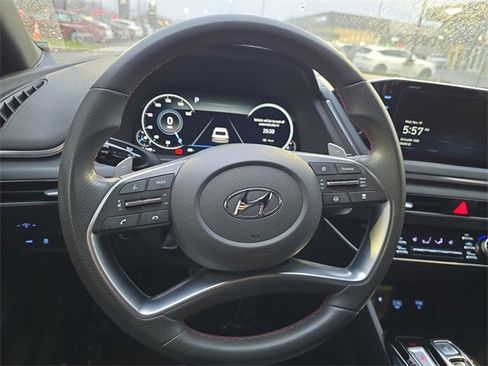 Used 2021 Hyundai Sonata SEL Plus w/ Tech Package image 14