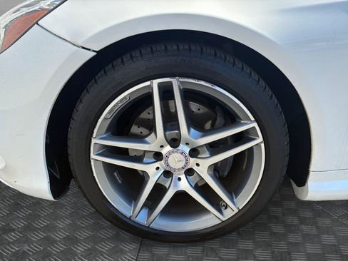 Used 2017 Mercedes-Benz E 400 4MATIC Coupe image 23