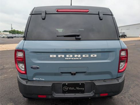 Used 2022 Ford Bronco Sport Outer Banks w/ Tech Package AWD/4WD image 4