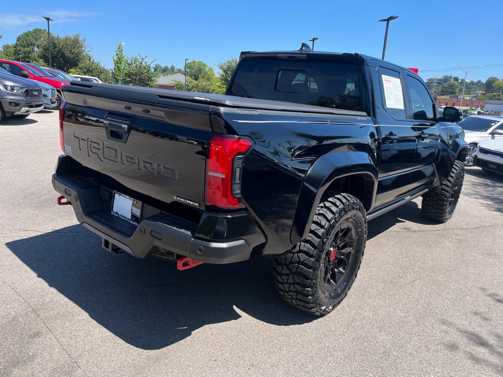 Used 2024 Toyota Tacoma TRD Pro AWD/4WD image 8