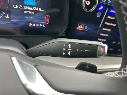 New 2026 Chevrolet Traverse LT w/ Sun and Wheel Package image 16