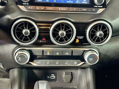 Used 2023 Nissan Sentra S image 13