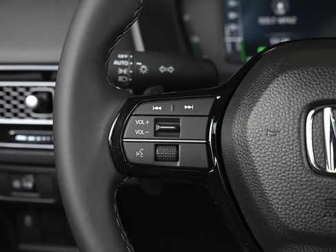 Used 2026 Honda Civic FWD Hybrid Sedan image 16