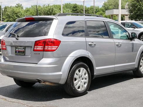 Used 2018 Dodge Journey SE FWD image 24