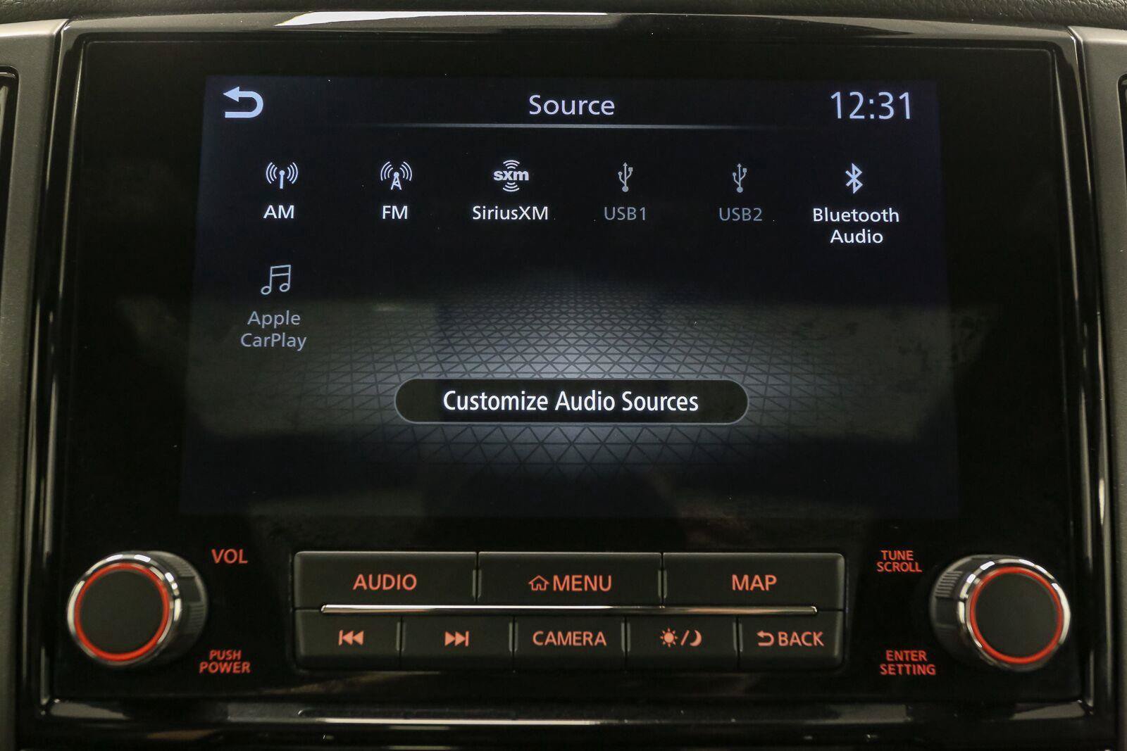 Used 2021 Nissan Titan PRO-4X w/ Pro-4x Convenience Package AWD/4WD image 28