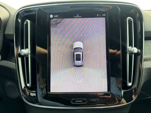 Certified 2023 Volvo XC40 Recharge Plus w/ Protection Package Premier AWD/4WD image 19