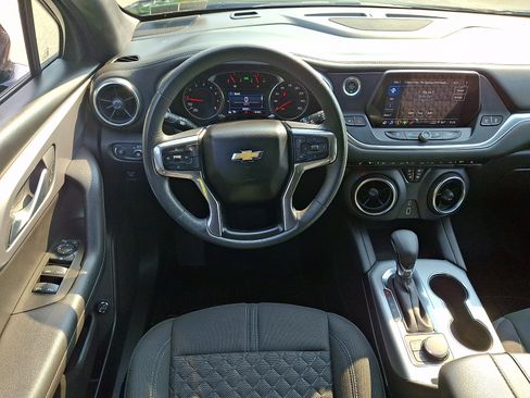 Used 2022 Chevrolet Blazer LT AWD/4WD image 12