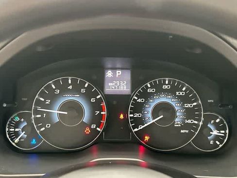 Used 2010 Subaru Outback 2.5i AWD/4WD image 6