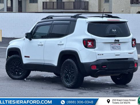 Used 2018 Jeep Renegade Trailhawk image 5