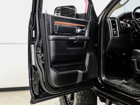 Used 2016 RAM 2500 Laramie w/ Sport Appearance Group AWD/4WD image 57