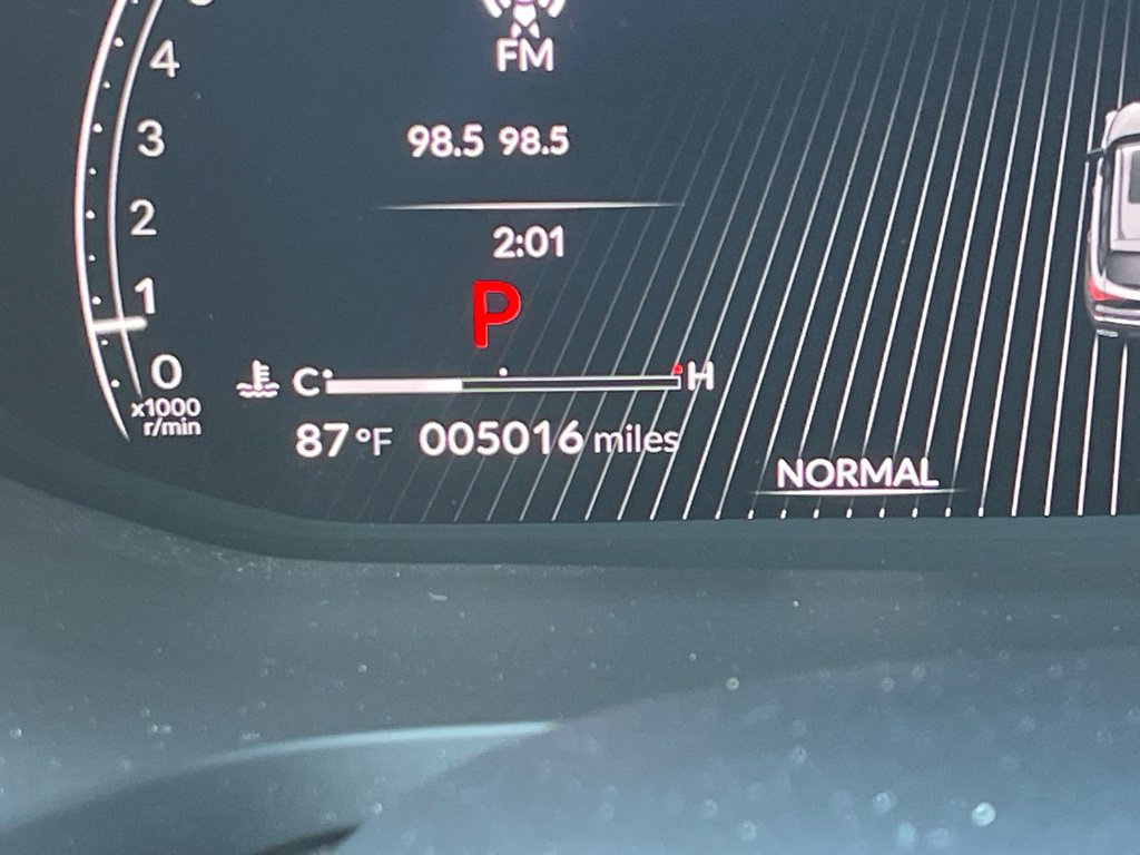 Used 2025 Acura MDX w/ Technology Package AWD/4WD image 10