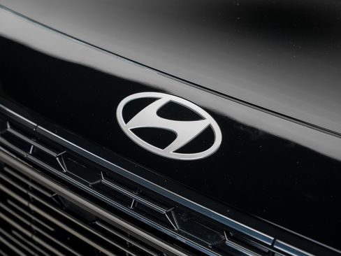 Used 2026 Hyundai Palisade Calligraphy AWD/4WD image 5