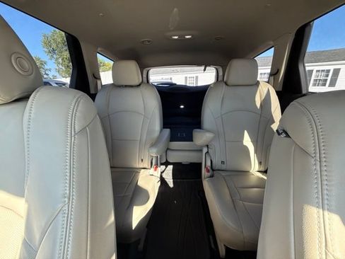 Used 2020 Buick Enclave Premium w/ Trailering Package, 5000 lbs. AWD/4WD image 16