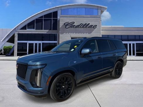 Used 2025 Cadillac Escalade Sport w/ Touring Package image 1