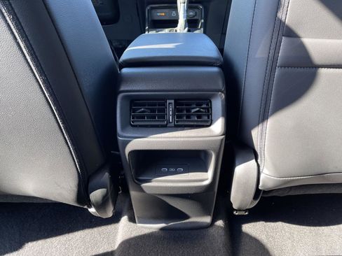 Used 2025 Honda CR-V EX-L image 16