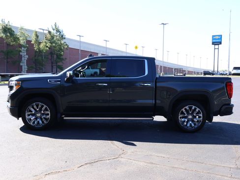Used 2021 GMC Sierra 1500 Denali w/ Denali Ultimate Package AWD/4WD image 37