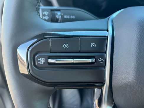 Certified 2025 Chevrolet Colorado Trail Boss AWD/4WD image 26