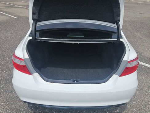 Used 2015 Toyota Camry SE FWD image 20