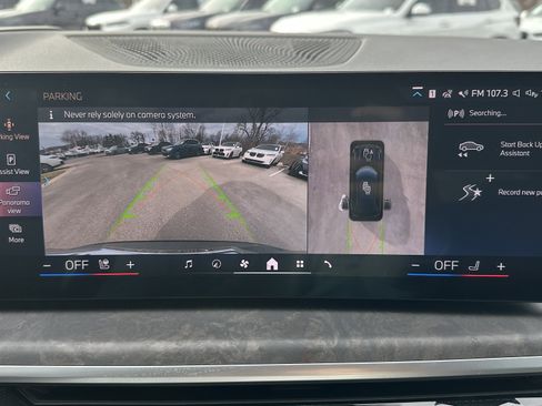 Used 2025 BMW X5 xDrive40i w/ Executive Package image 27