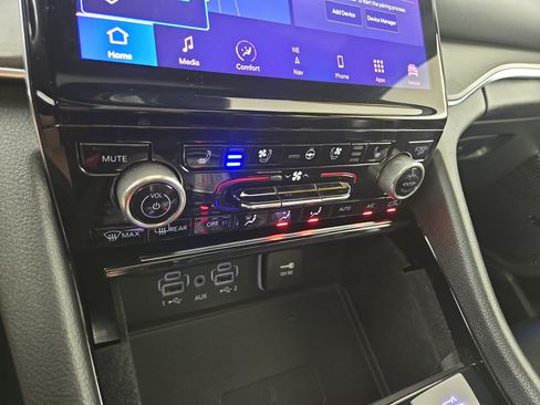 Certified 2021 Jeep Grand Cherokee L Overland w/ Advanced Protech Group III AWD/4WD image 30