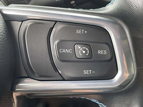 Used 2021 Jeep Wrangler Unlimited Rubicon 4xe w/ Cold Weather Group AWD/4WD image 31