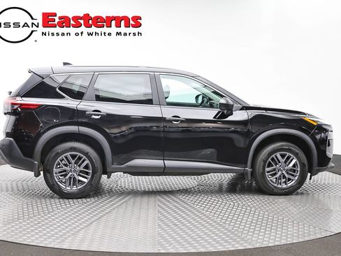 Used 2023 Nissan Rogue S AWD/4WD image 4