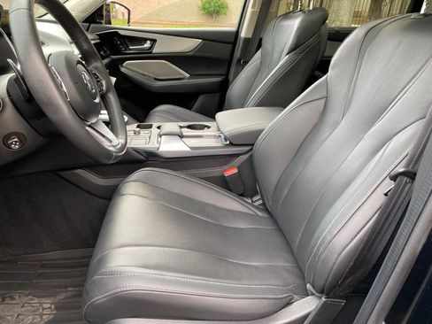 Used 2024 Acura MDX SH-AWD w/ Technology Package image 31