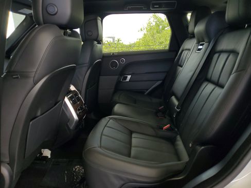 Used 2022 Land Rover Range Rover Sport HSE Silver Edition AWD/4WD image 9