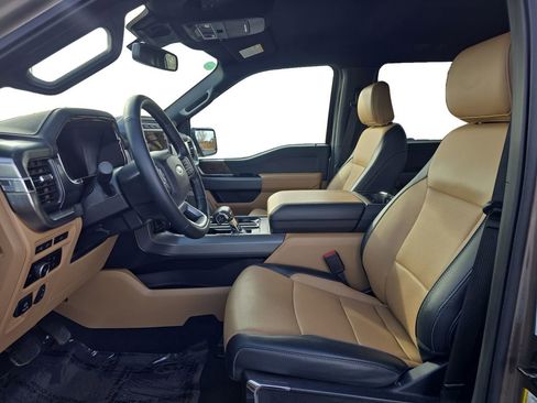 Used 2023 Ford F150 Lariat w/ Bed Utility Package image 11