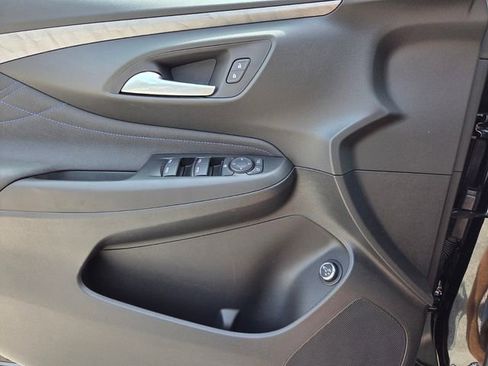 New 2026 Buick Envista Sport Touring w/ Convenience I Package FWD image 19