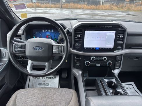 Used 2024 Ford F150 XLT w/ Mobile Office Package image 18