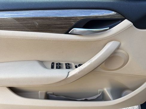 Used 2015 BMW X1 xDrive35i image 17