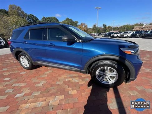 Used 2022 Ford Explorer XLT image 38