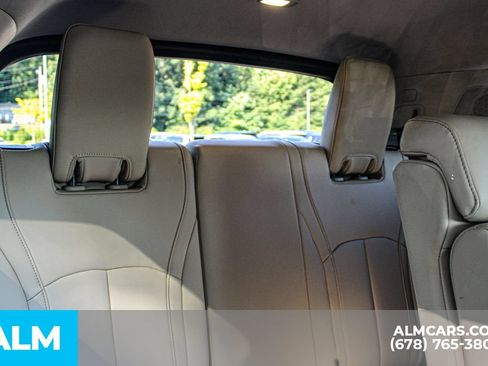 Used 2023 INFINITI QX60 Luxe w/ Performance Audio Package FWD image 14