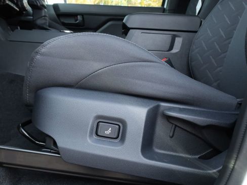 New 2025 Toyota Tacoma SR5 image 18