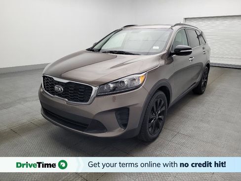 Used 2019 Kia Sorento S image 1