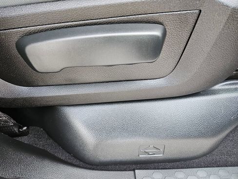 Used 2019 RAM 1500 Big Horn image 37