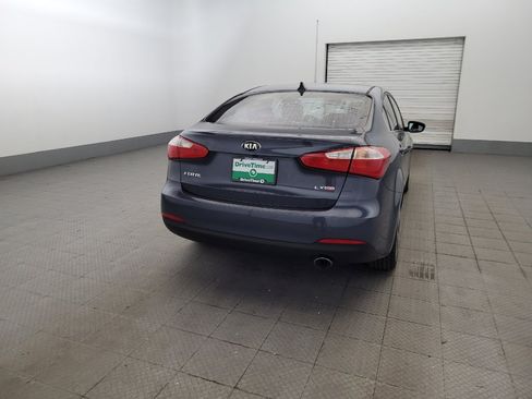 Used 2015 Kia Forte EX w/ UVO Package W/17" Alloys FWD image 7
